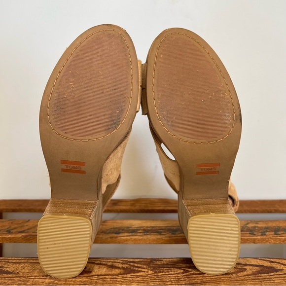 Toms Brown Suede Leather Block Heel Sandals Women’s 6 - Picture 8 of 10